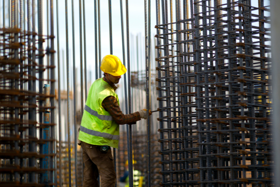Standar Besi Beton Indonesia: SNI, Ukuran, & Spesifikasi